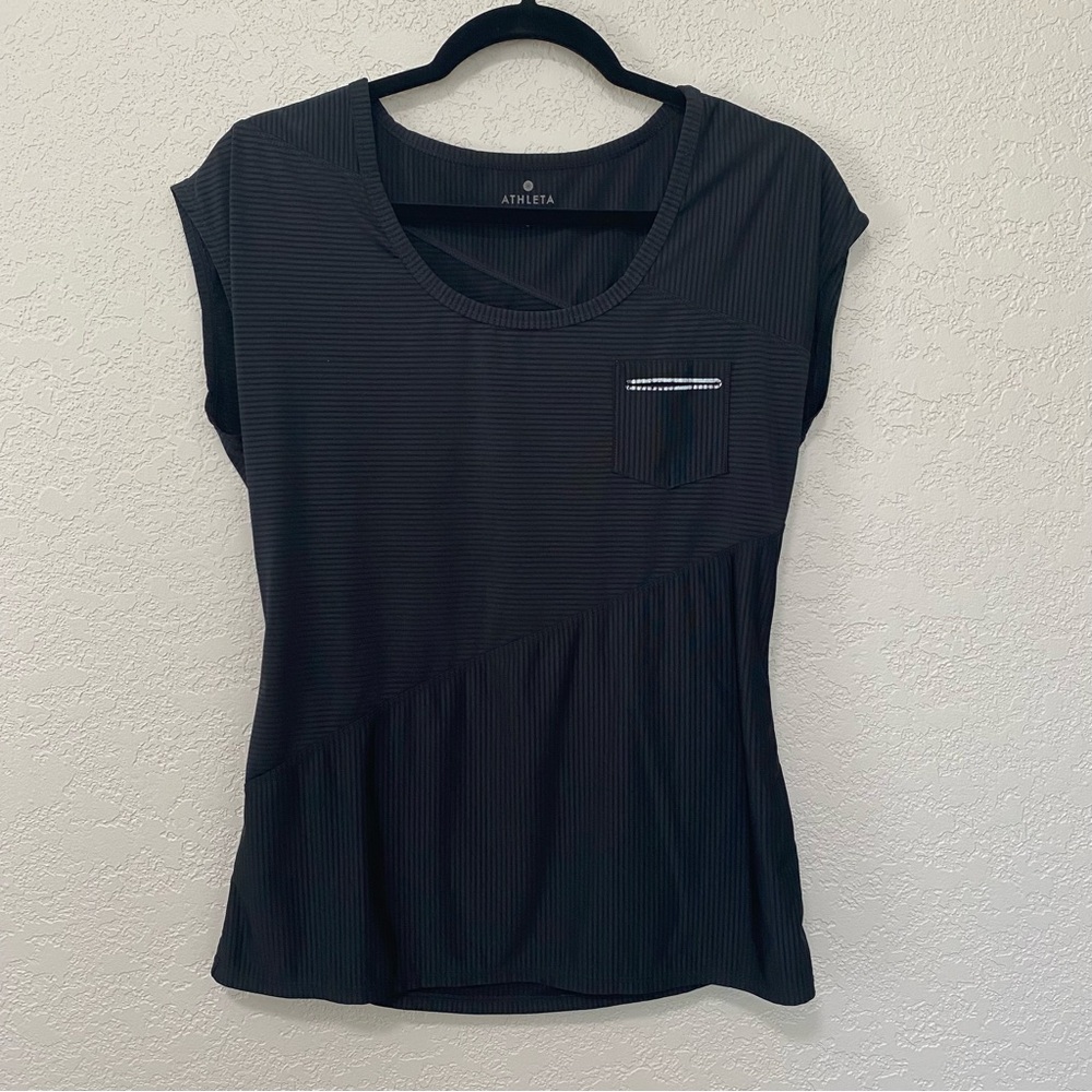 Athleta Women's Size Small Classic Black Speedsetter Short Sleeves Pocket Tee